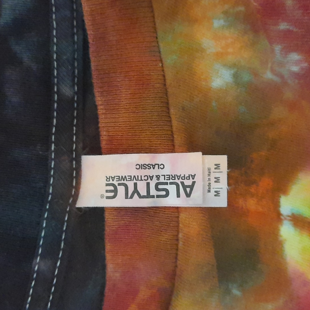 Custom made tie die tshirt - Picture 3 of 3